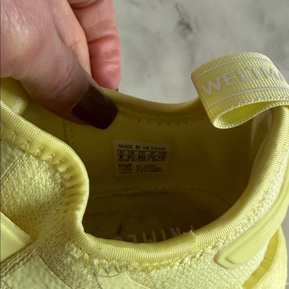 Adidas Boost - Picture 4 of 6